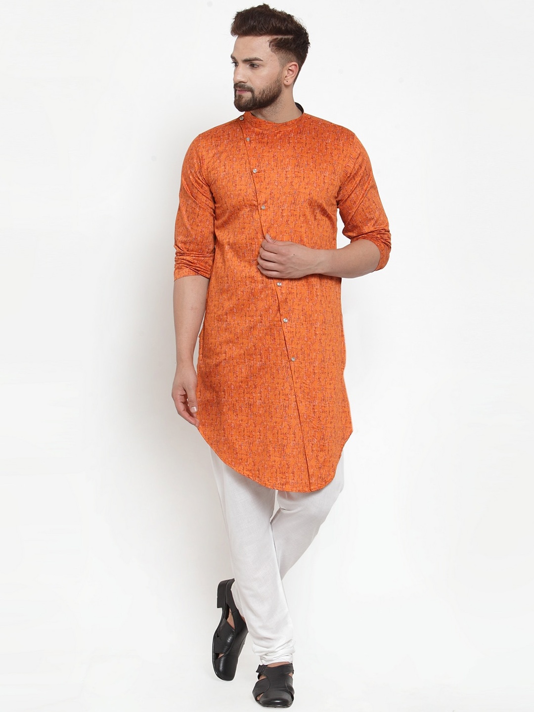 

KLOTTHE Men Orange Printed Kurta