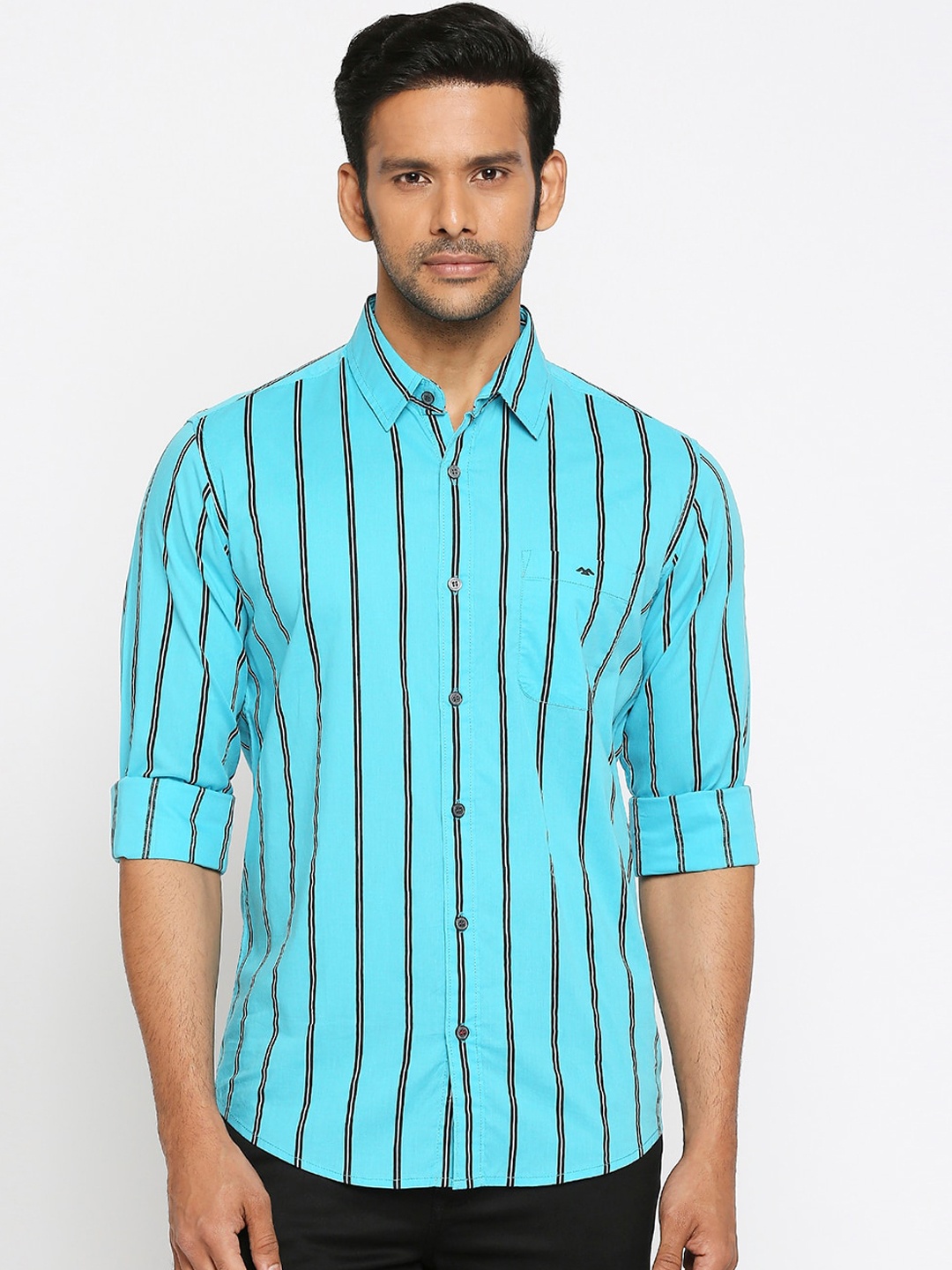 

Mufti Men Turquoise Blue Slim Fit Striped Casual Shirt