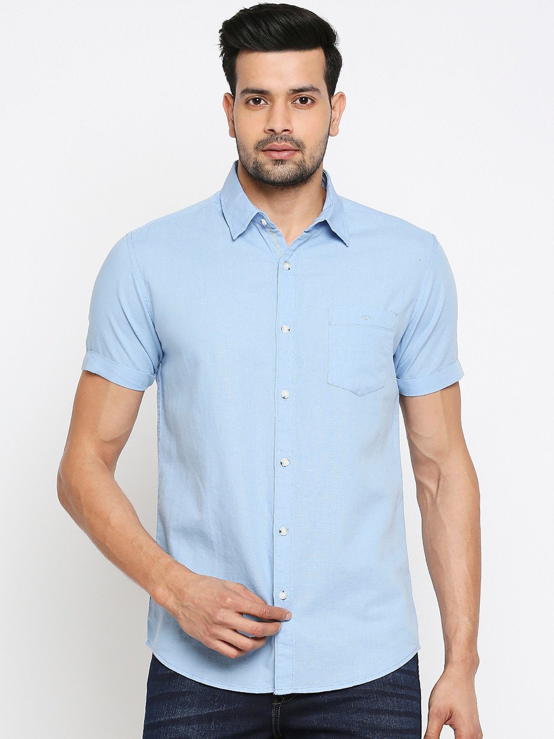 

Mufti Men Blue Slim Fit Solid Casual Shirt