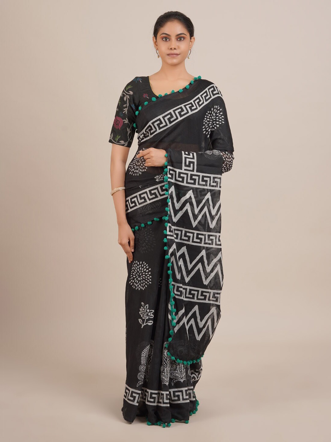 

Pothys Black Printed Jute Silk Saree