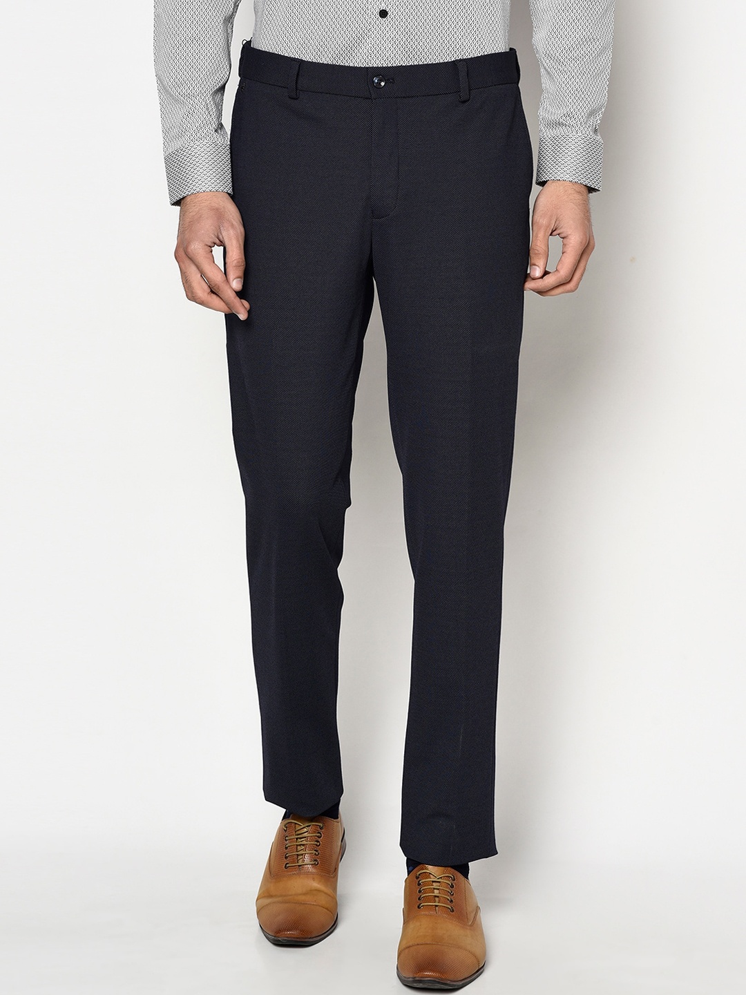 

Blackberrys Men Navy Blue Super B-91 Skinny Fit Solid Formal Trousers