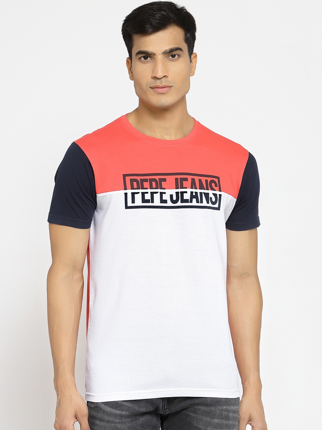 

Pepe Jeans Men Coral Pink & White Colourblocked Round Neck T-shirt