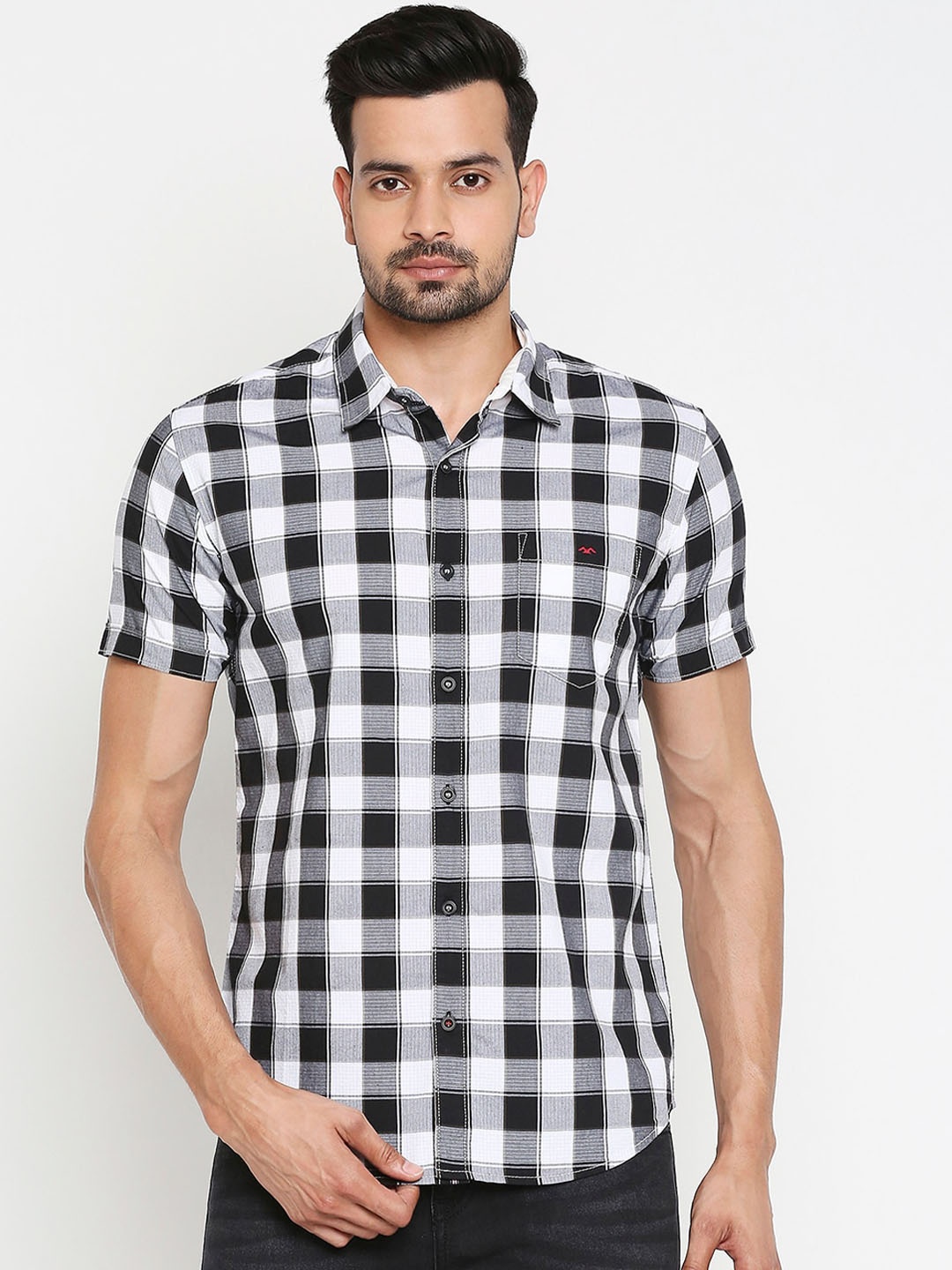 

Mufti Men White Slim Fit Checked Casual Shirt