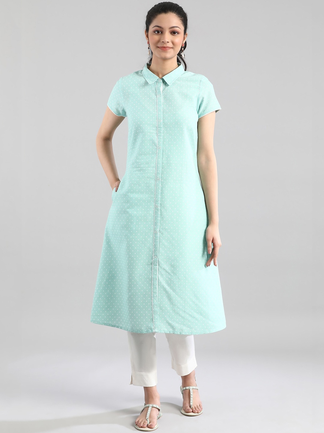 

AURELIA Women Sea Green Polka Dots Printed Kurta