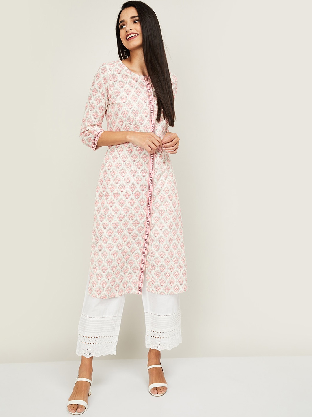 

Melange by Lifestyle Women Off White Ethnic Motifs Printed Kurta