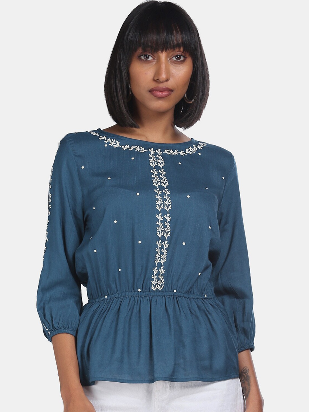 

Cherokee Teal Embroidered Cinched Waist Top