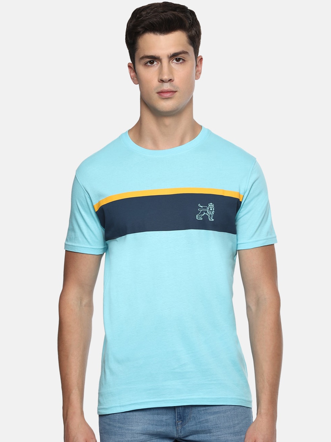 

Van Heusen Sport Men Blue Striped Cotton Round Neck Pure Cotton T-shirt