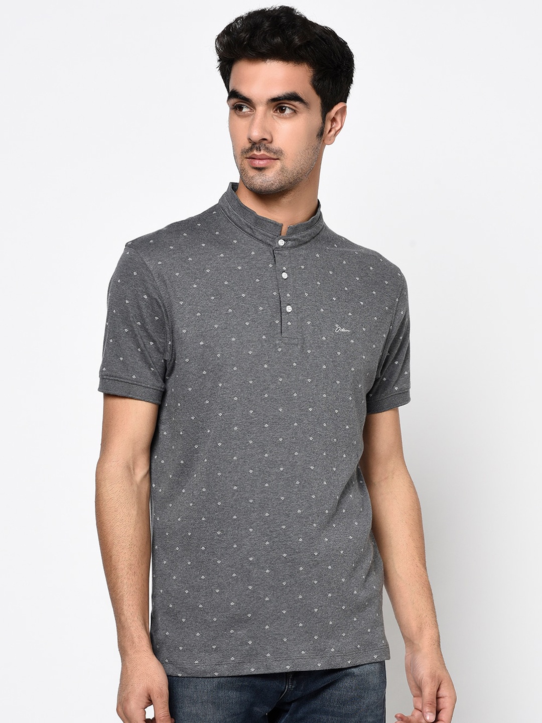 

Octave Men Grey & White Printed Mandarin Collar Cotton T-shirt