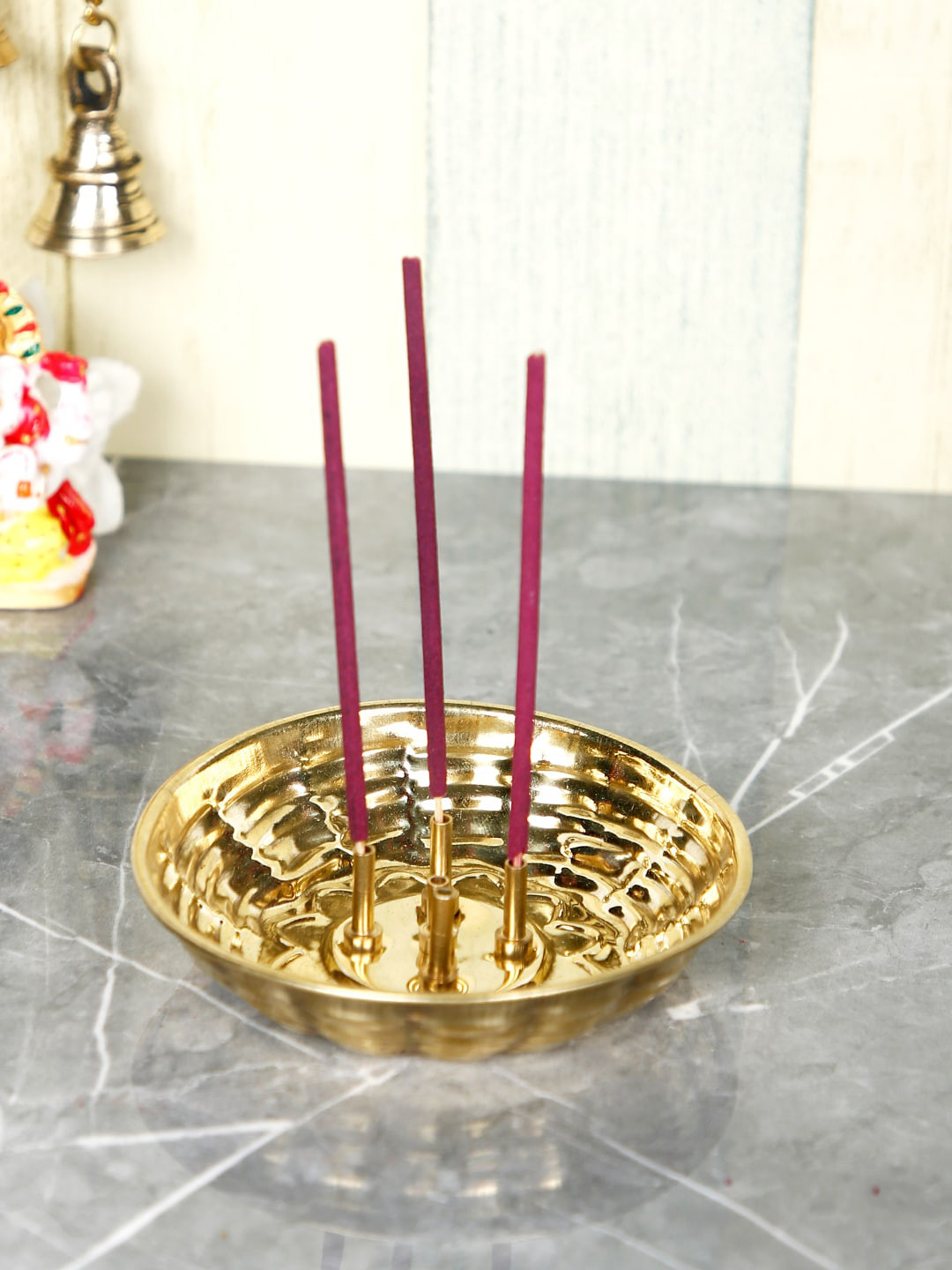 

CraftVatika Gold-Toned Solid Incense Sticks Holder Agarbatti Stand With Ash Catcher Showpiece