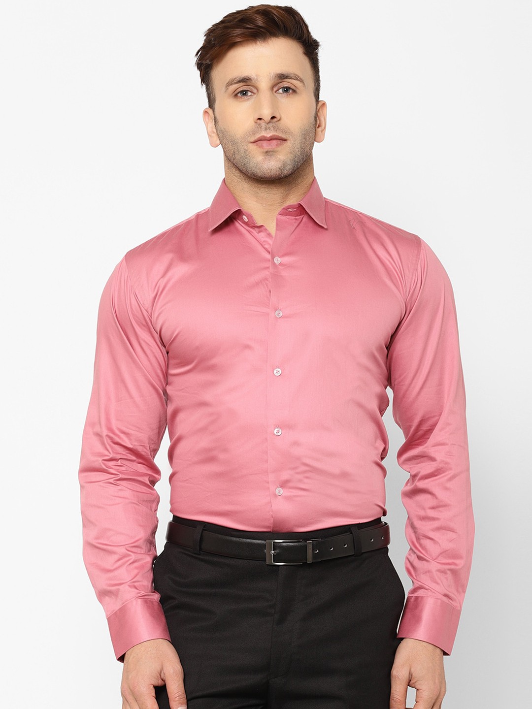 

EPPE Men Red Slim Fit Solid Formal Shirt