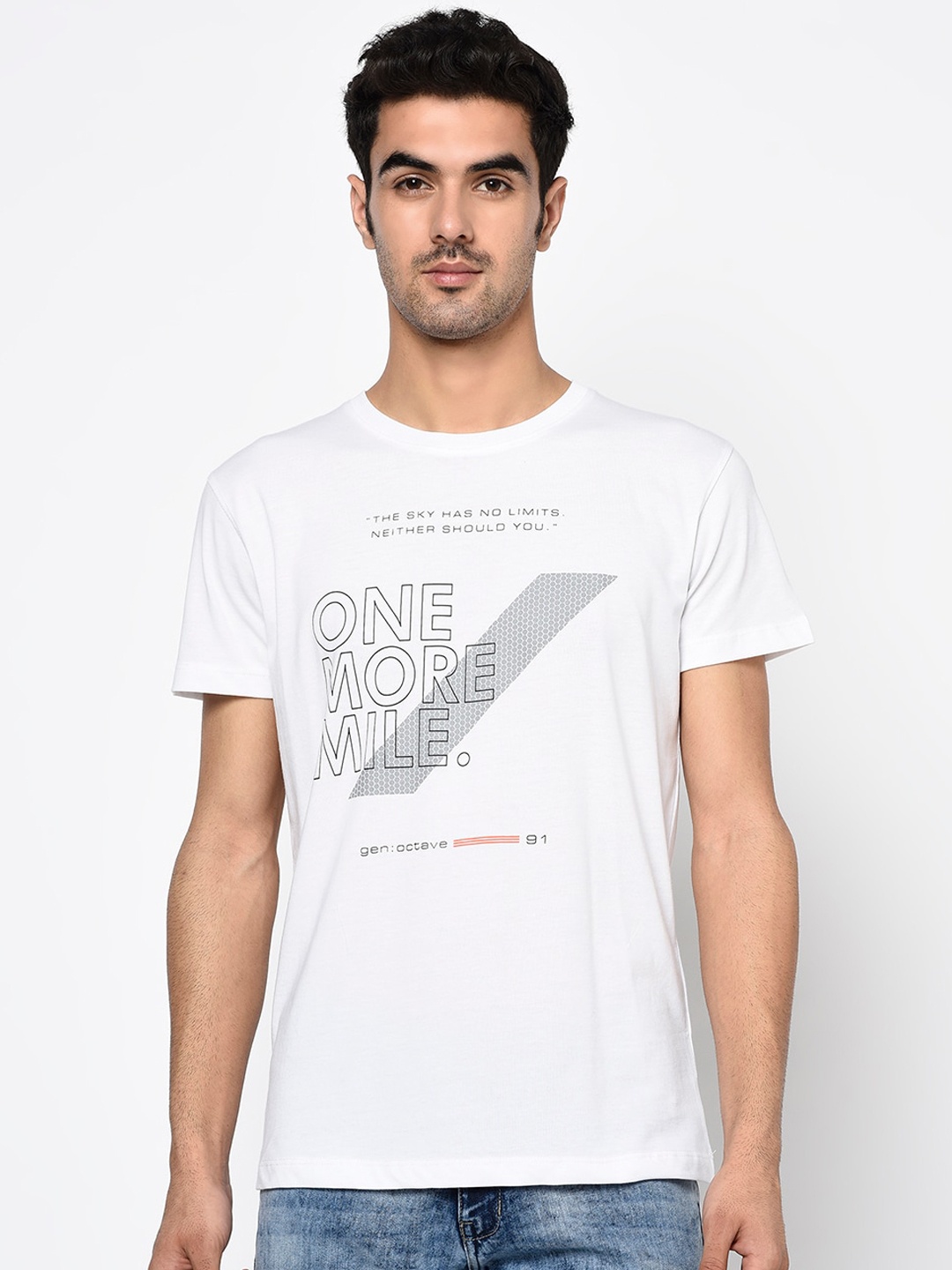 

Octave Men White Printed Round Neck T-shirt