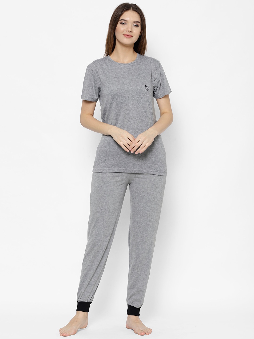 

VIMAL JONNEY Women Grey & Black Solid Night suit