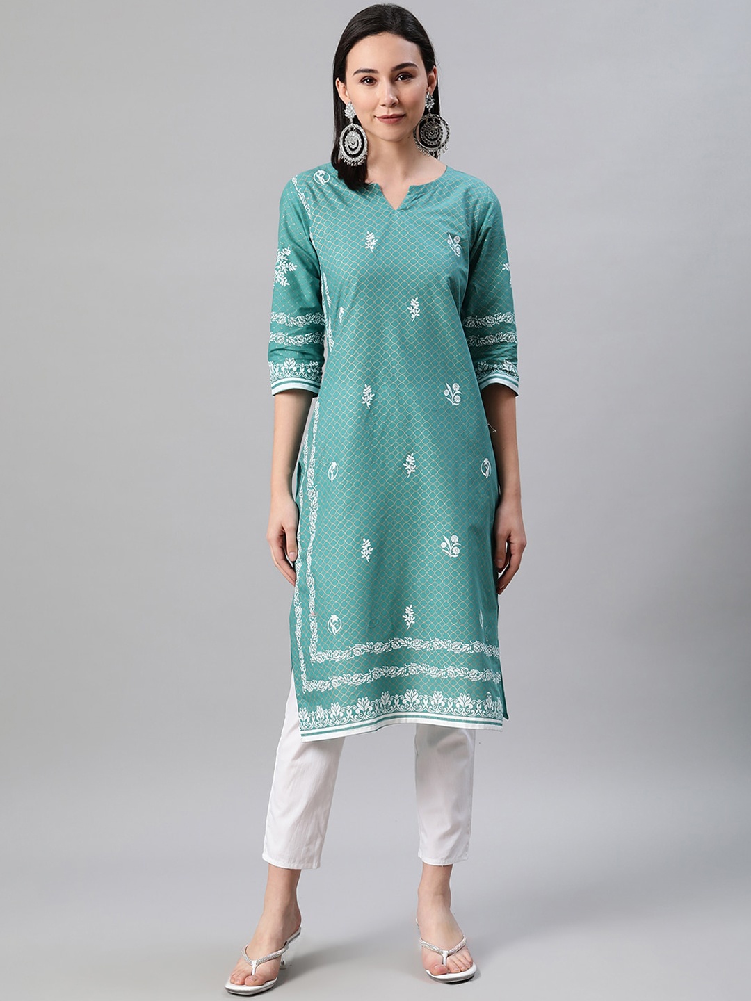 

ZIYAA Women Green & White Screen Print Kurta with Trousers