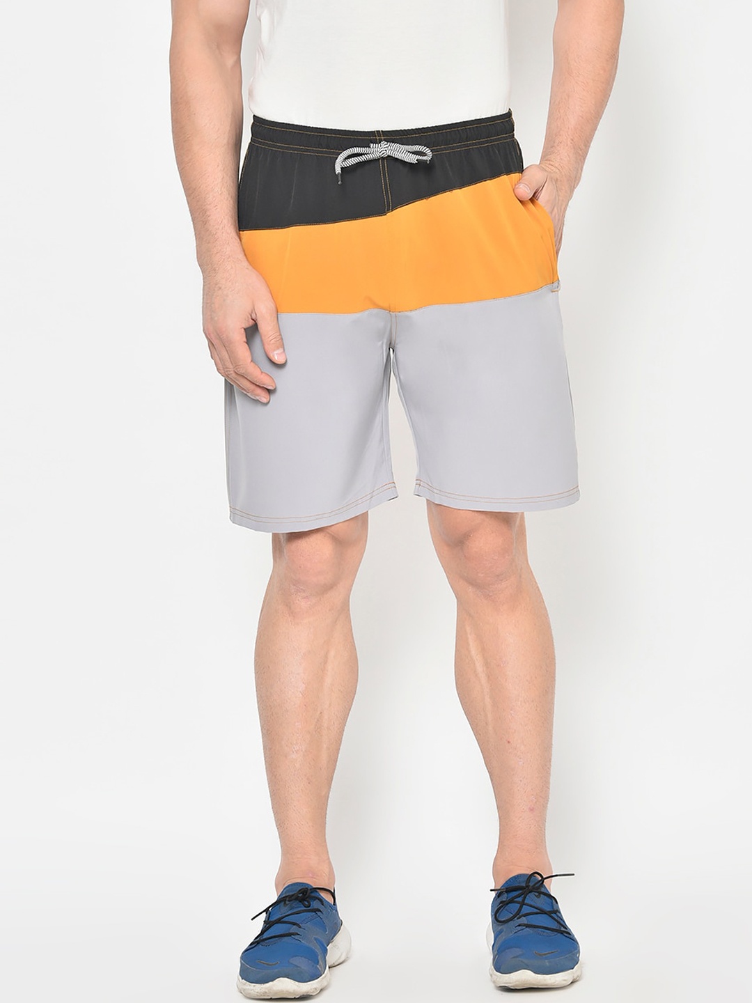

American-Elm Men Black Colourblocked Regular Fit Sports Shorts