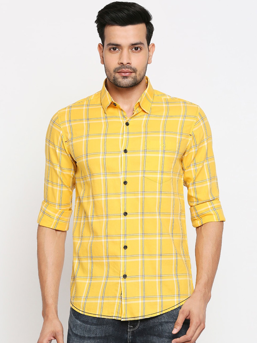 

Mufti Men Yellow & White Slim Fit Checked Casual Shirt