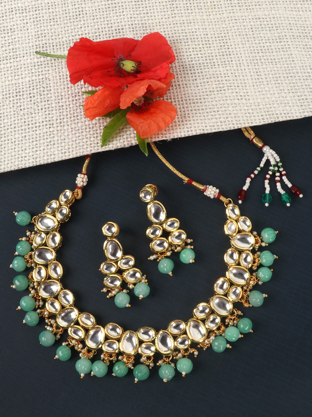 

EWELS GEHNA Gold-Plated White & Seagreen Kundan-Studded & Beaded Jadau Traditional Jewellery Set