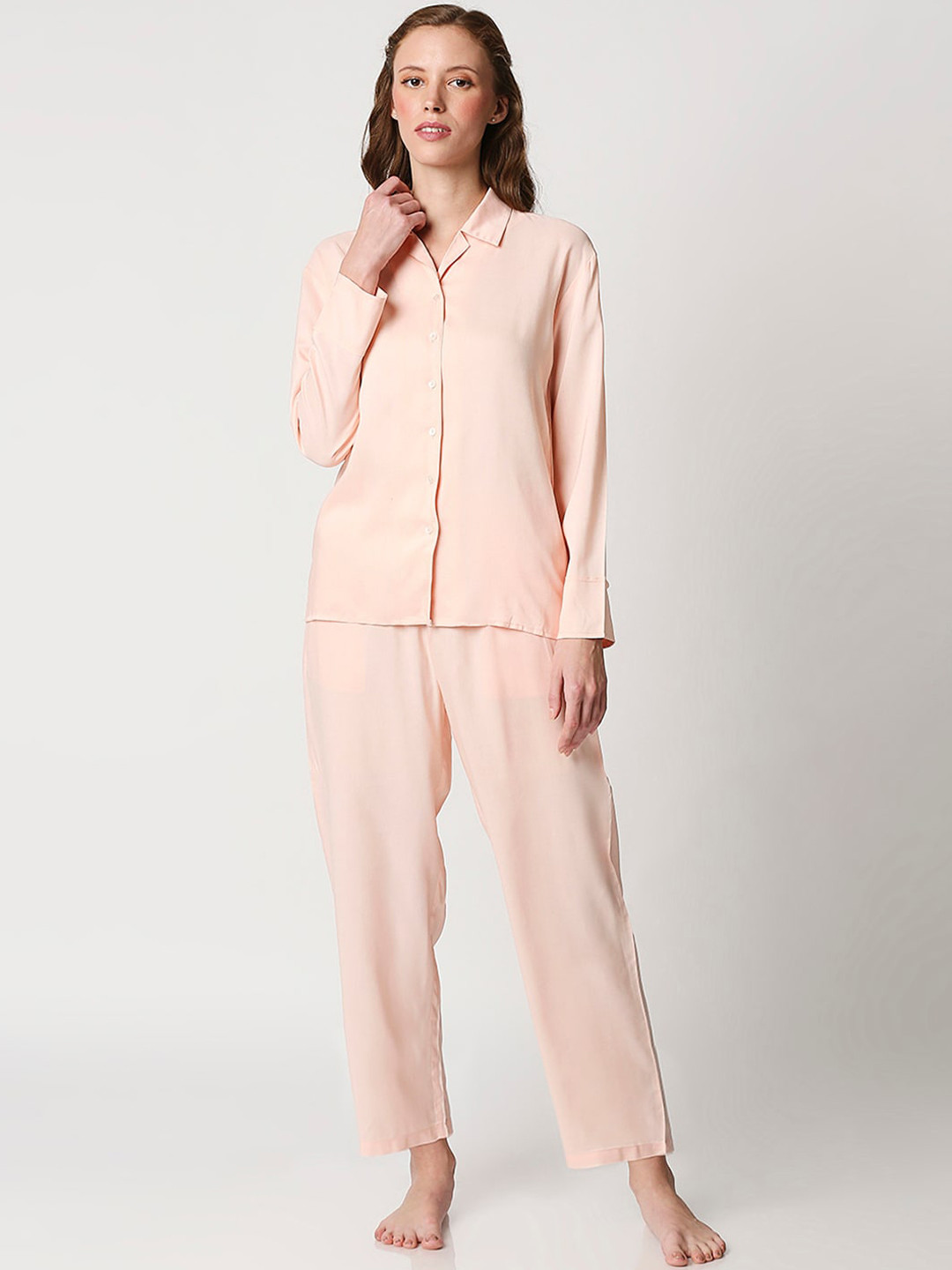 

Bewakoof Women Pink Solid Night Suit
