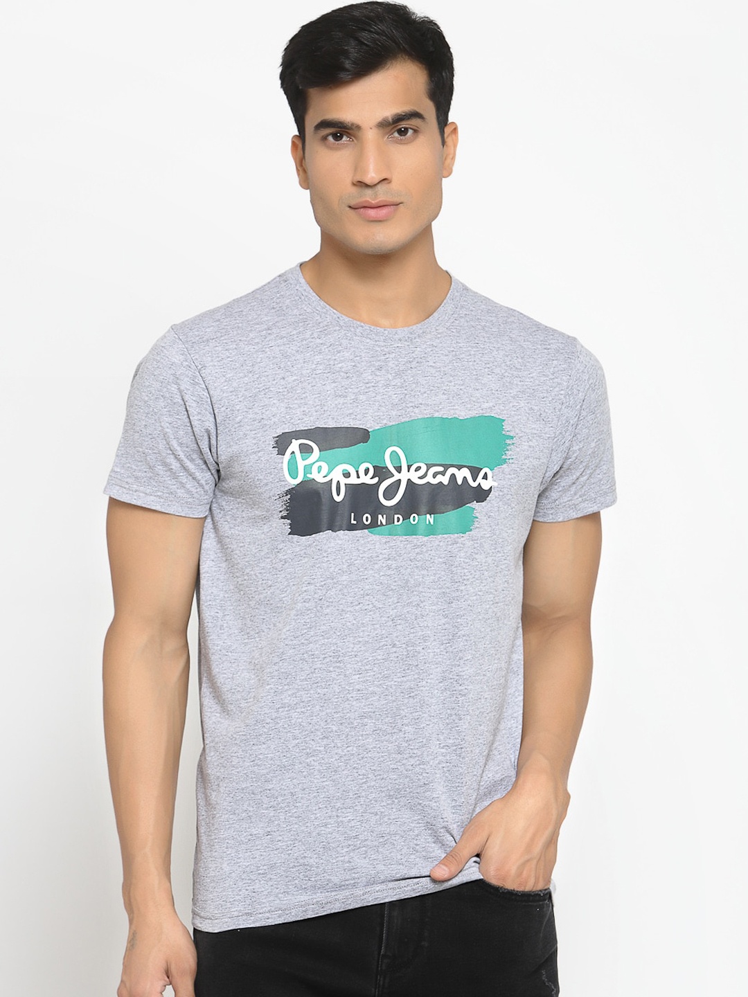 

Pepe Jeans Men Grey Printed Round Neck Pure Cotton T-shirt