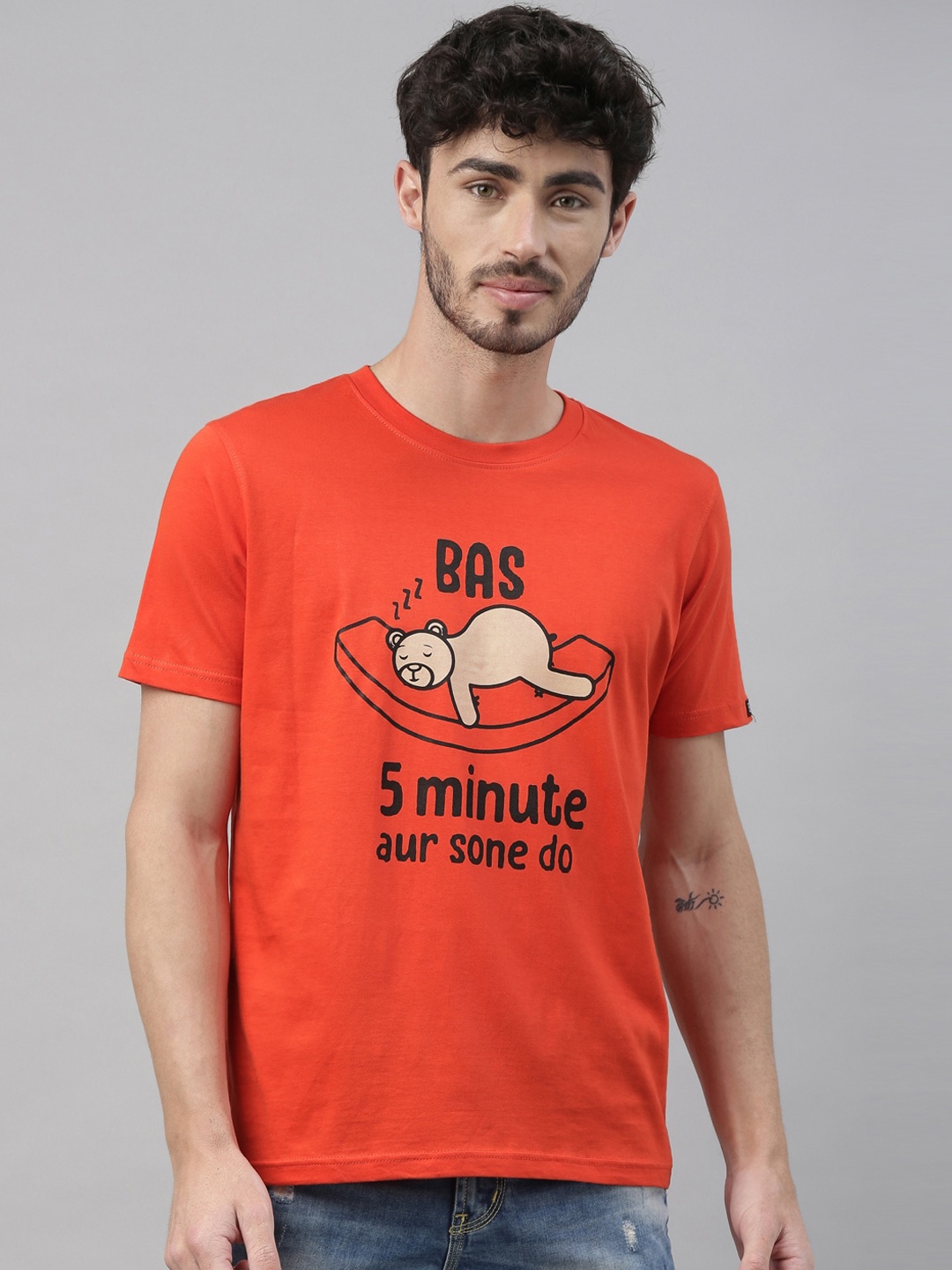 

Bushirt Men Orange Printed Round Neck T-shirt