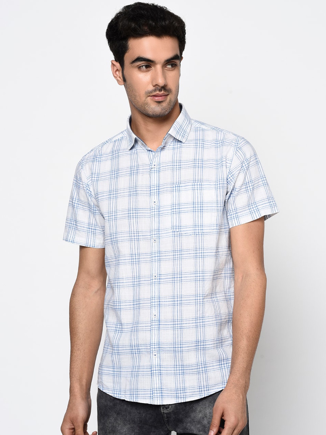 

METTLE Men White & Blue Regular Fit Checked Cotton Casual Shirt