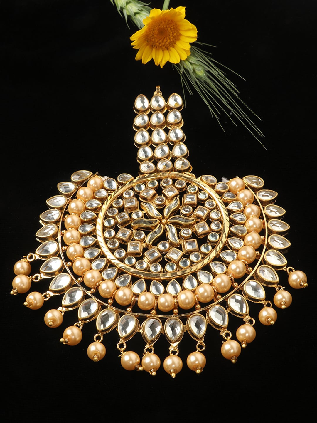 

JEWELS GEHNA Gold-Plated White Pearl Beaded Handcrafted Maang Tikka