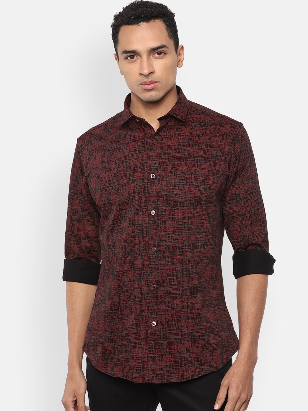 

V Dot Men Maroon Slim Fit Printed Casual Shirt