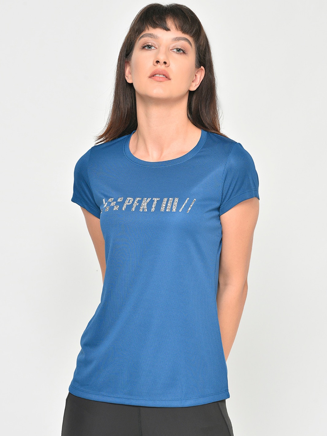 

PERFKT-U Women Blue Printed Round Neck T-shirt