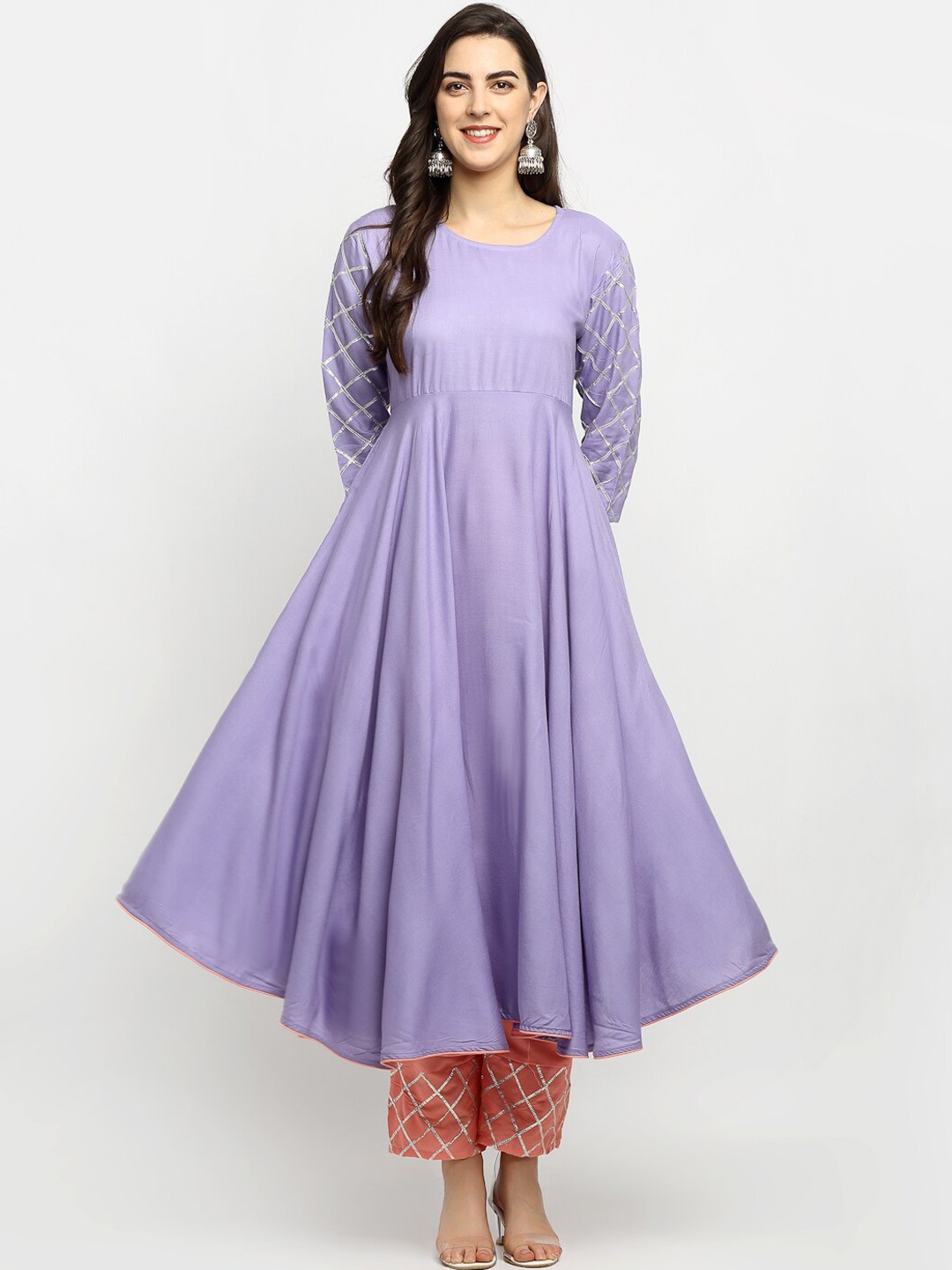 

Rudra Bazaar Women Purple Solid Kurta with Trousers & Dupatta