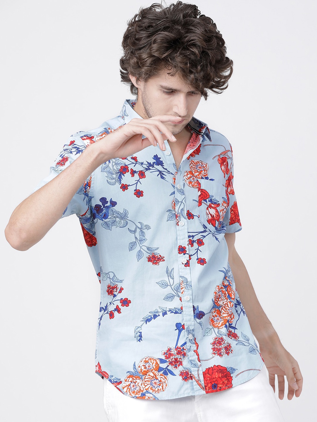 

LOCOMOTIVE Men Blue & Red Slim Fit Floral Printed Cotton Casual Shirt