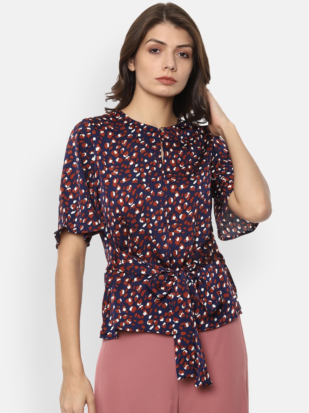

Van Heusen Woman Navy Blue & Maroon Geometric Printed Cinched Waist Top