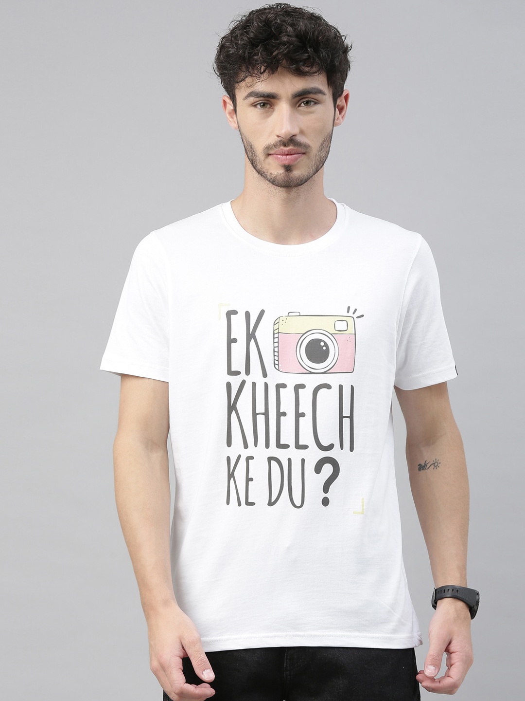 

Bushirt Men White Printed Round Neck Cotton Pure Cotton T-shirt