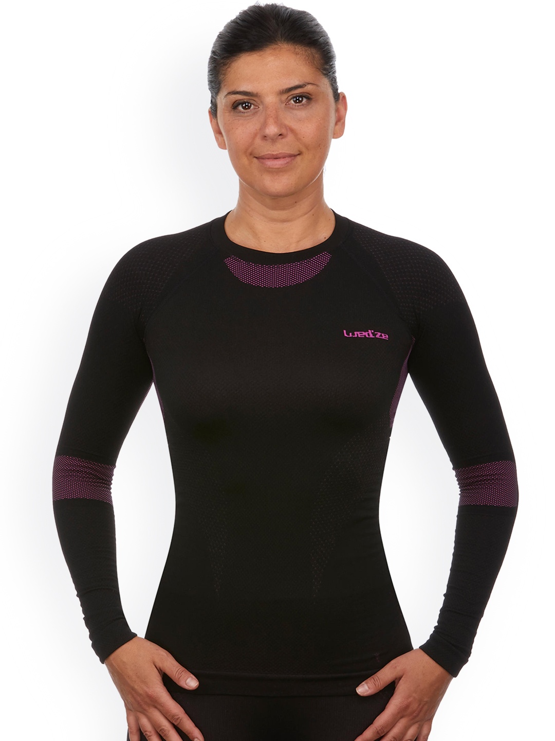 

WEDZE By Decathlon Women Black Solid 580 I Thermal Top