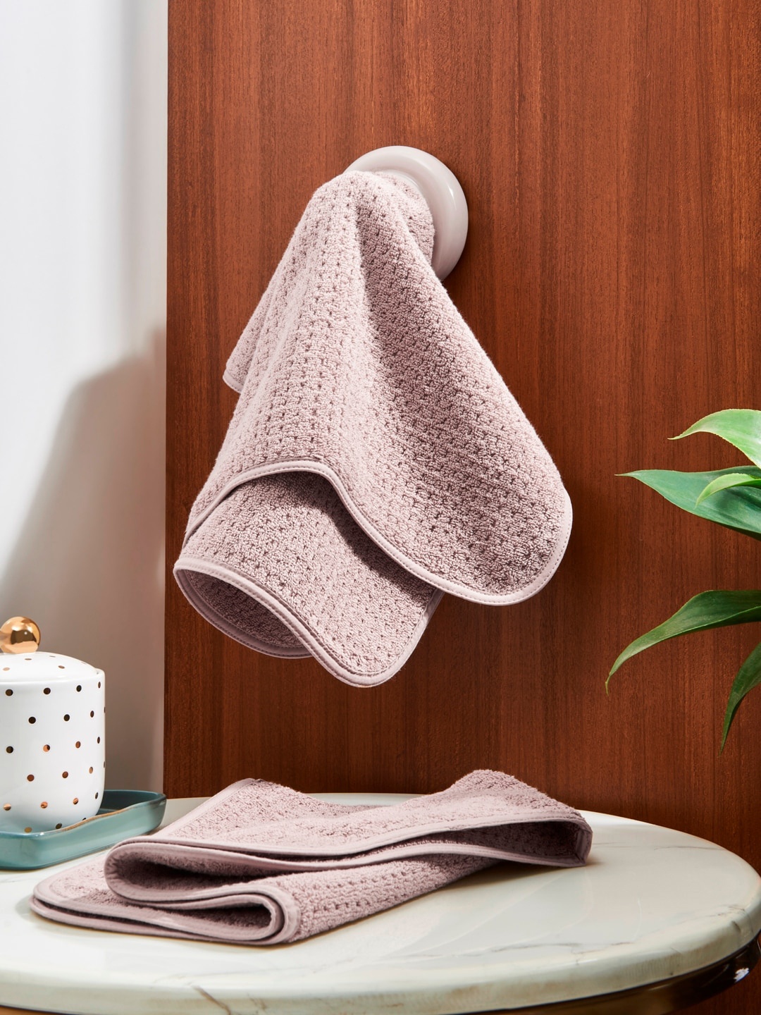 

DDecor Set of 2 Lavender Patterned 550 GSM Cotton Hand Towels
