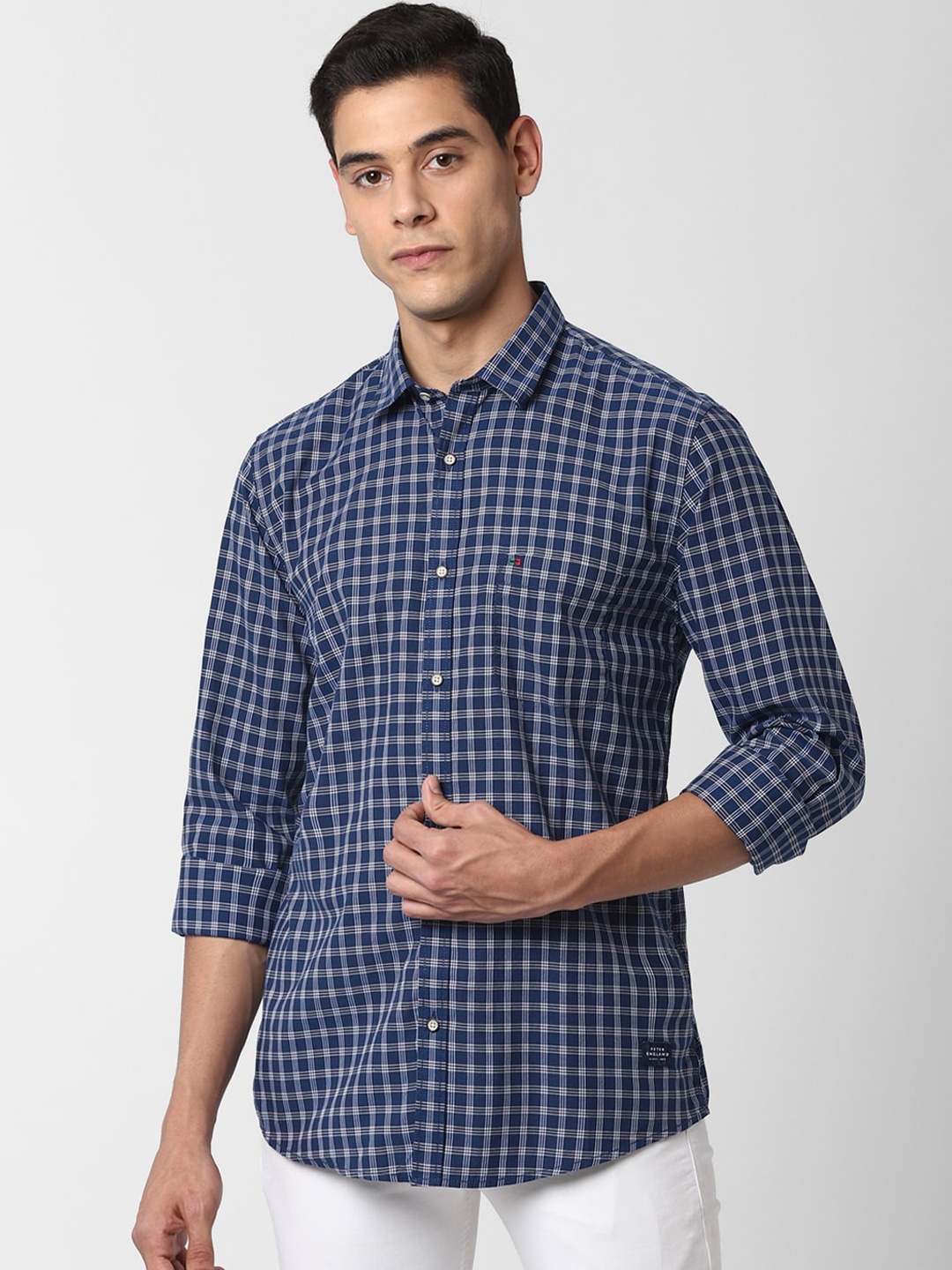 

Peter England Casuals Men Navy Blue Slim Fit Checked Casual Shirt