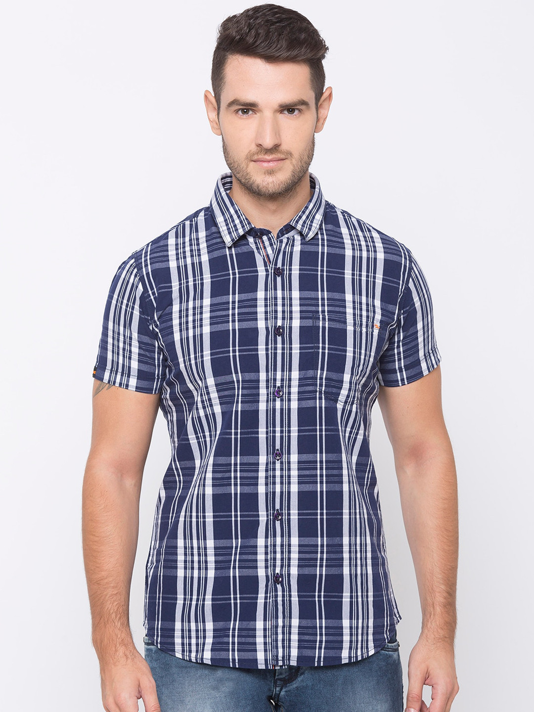 

SPYKAR Men Navy Blue & White Slim Fit Checked Cotton Casual Shirt