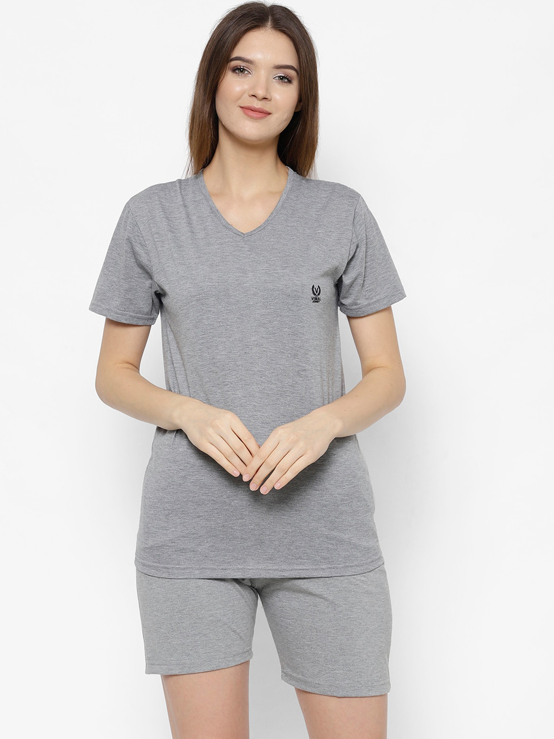 

VIMAL JONNEY Women Grey Solid Night suit