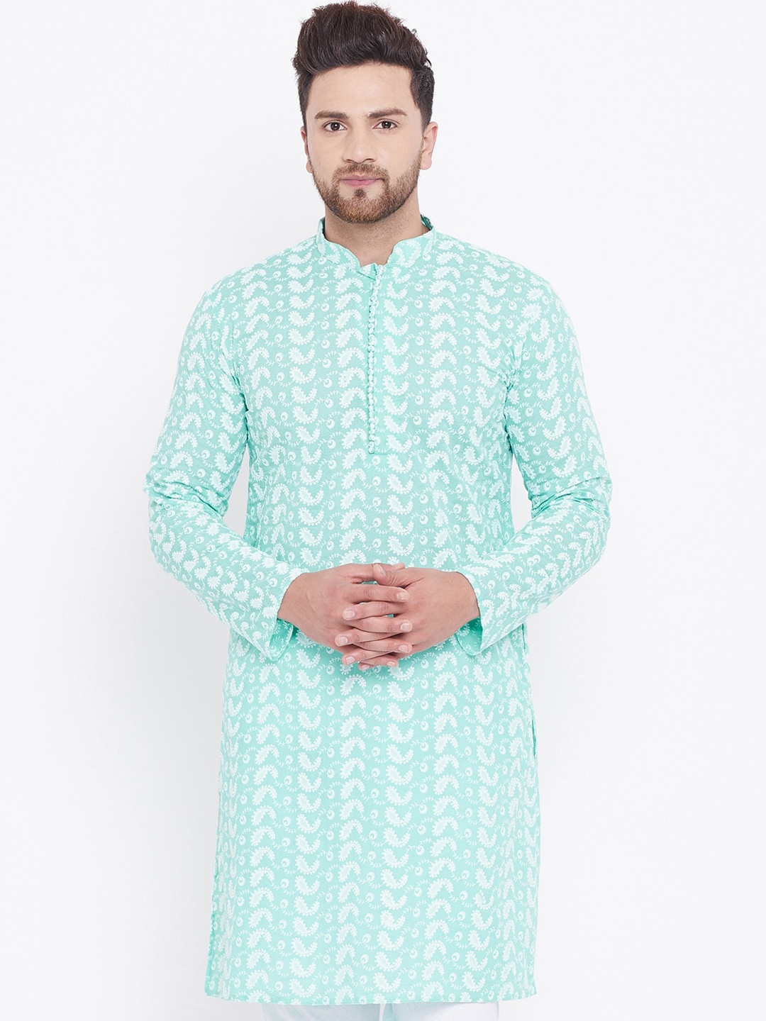 

VASTRAMAY Men Sea Green Chikankari Embroidered Pure Cotton Kurta