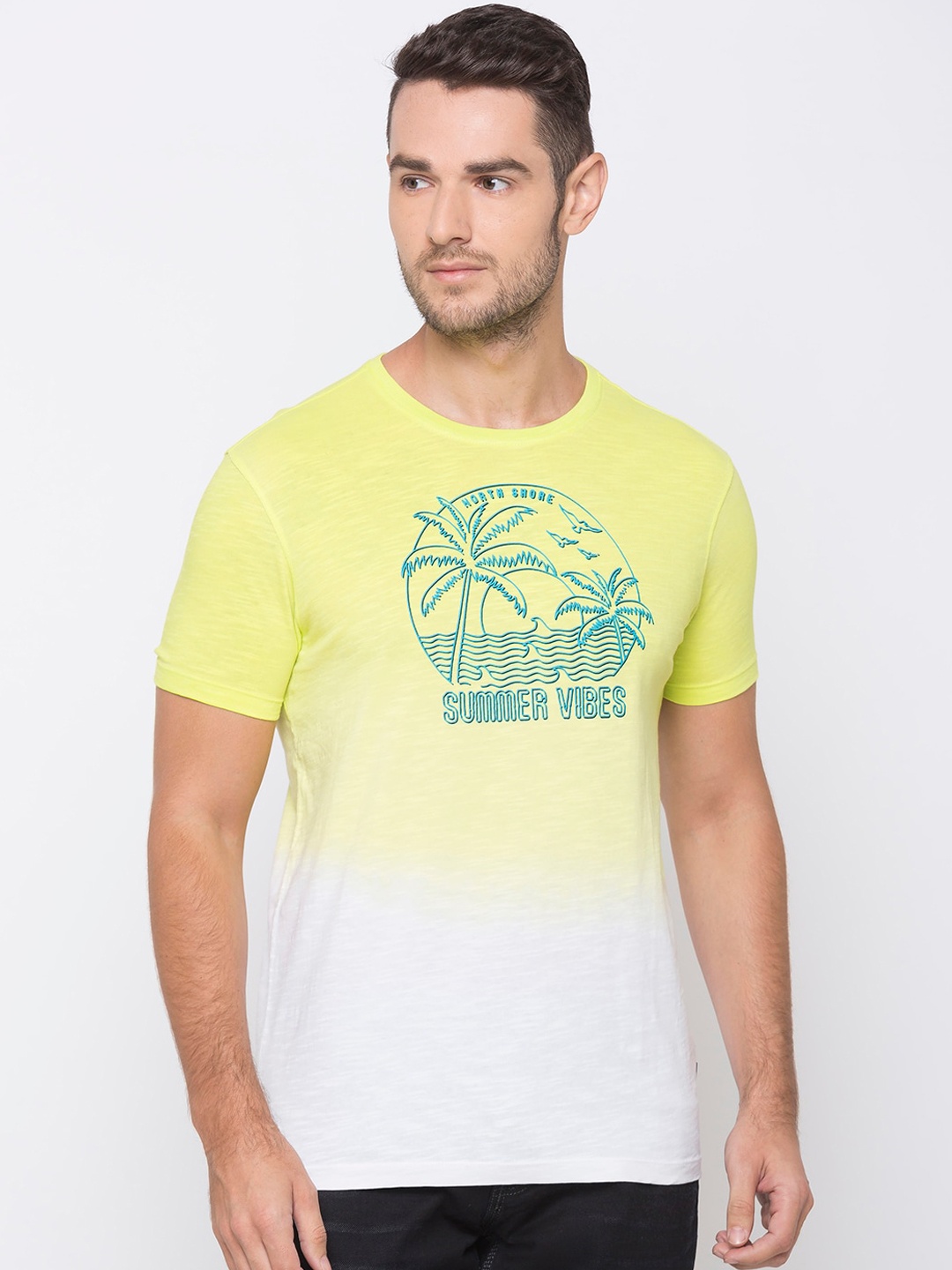 

SPYKAR Men Yellow Solid Round Neck T-shirt