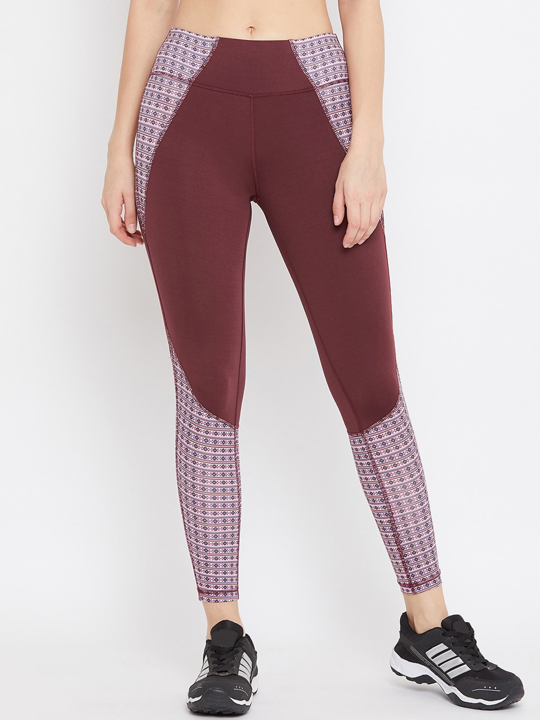 

JUMP USA Women Maroon & White Printed e-Dry Technology Active Wear Tights