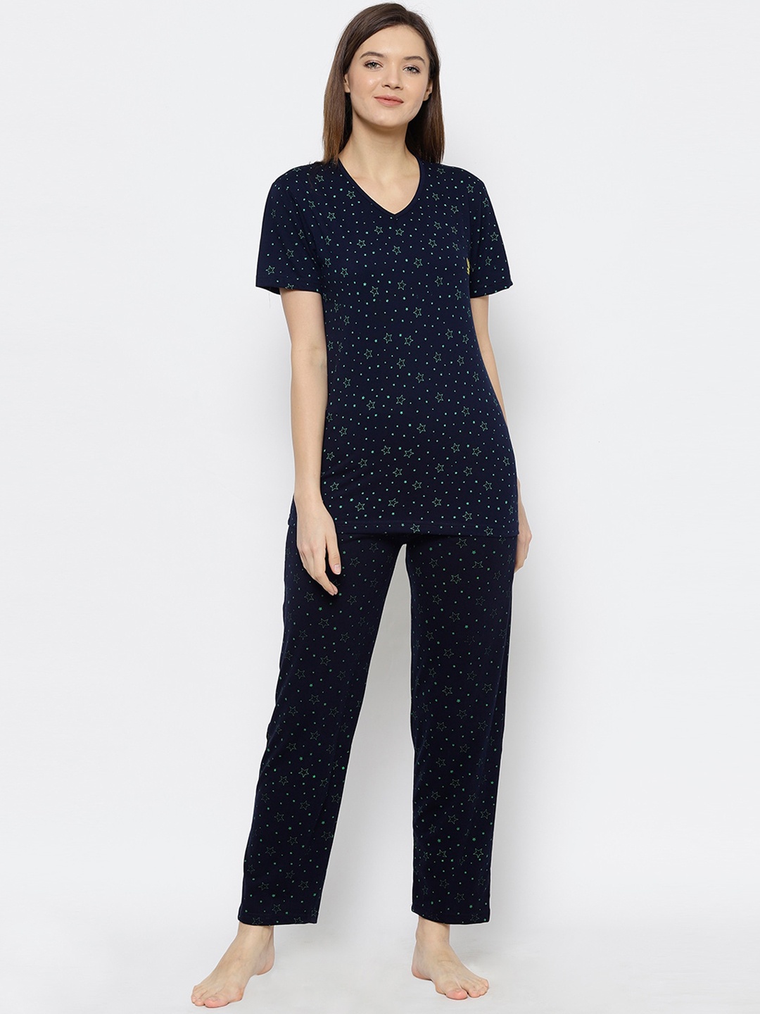 

VIMAL JONNEY Women Blue & Green Printed Night suit