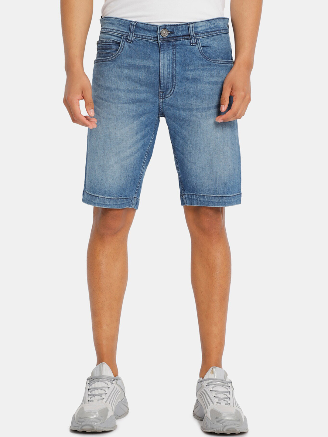 

Colt Men Blue Washed Regular Fit Denim Shorts