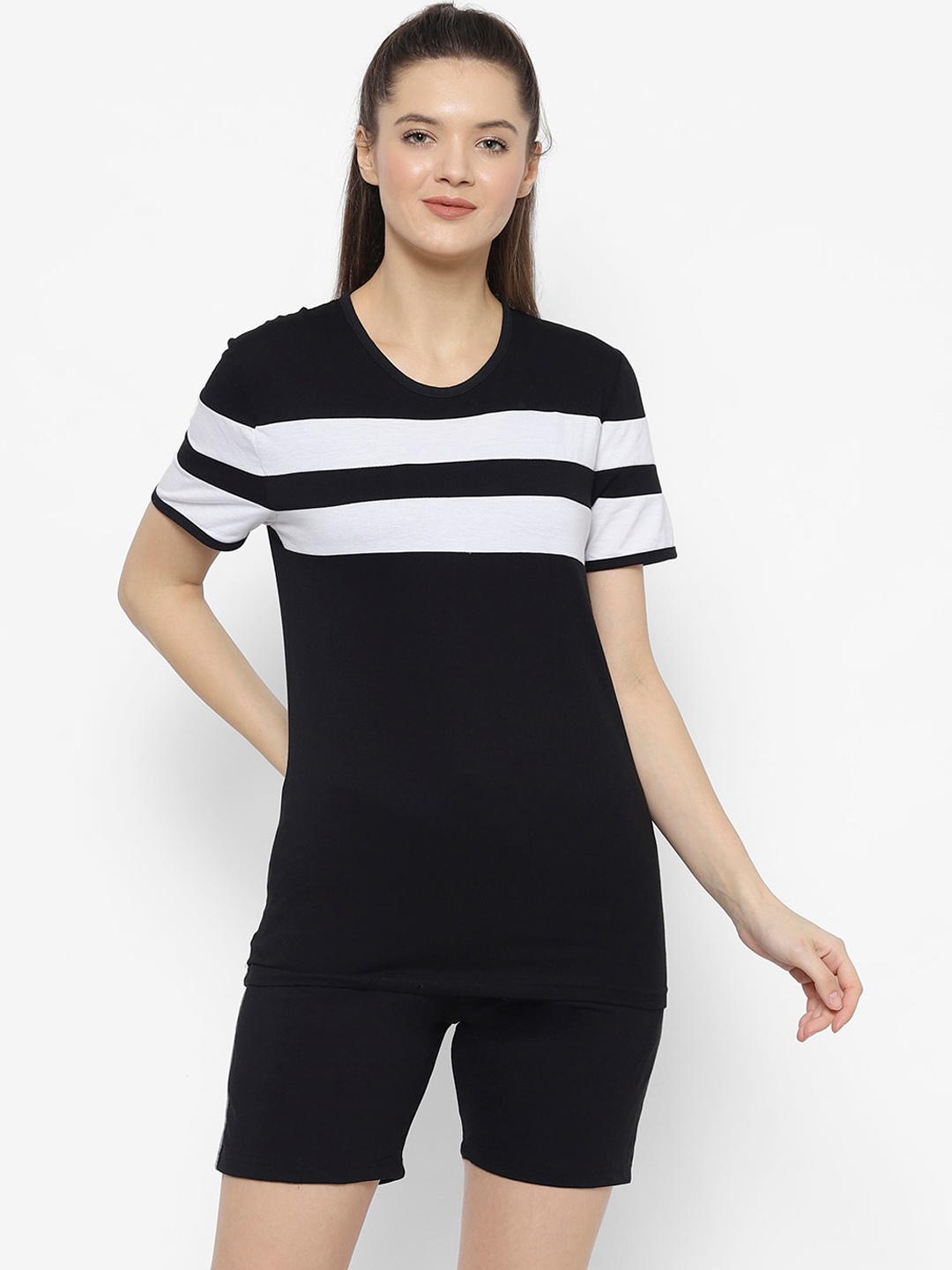 

VIMAL JONNEY Women Black & White Striped Night suit