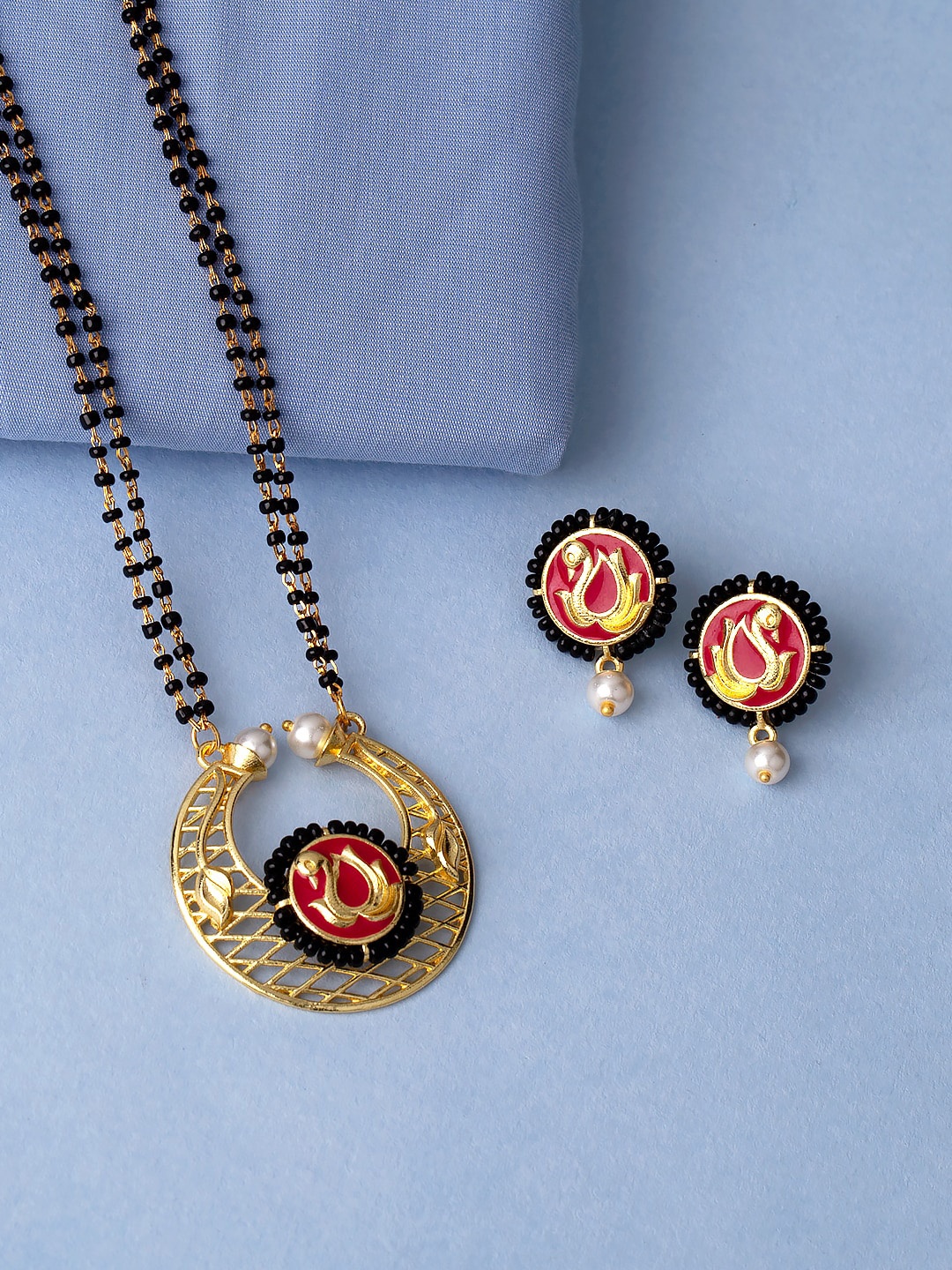 

Voylla Maroon & Black Gold-Plated Beaded Mangalsutra With Earrings