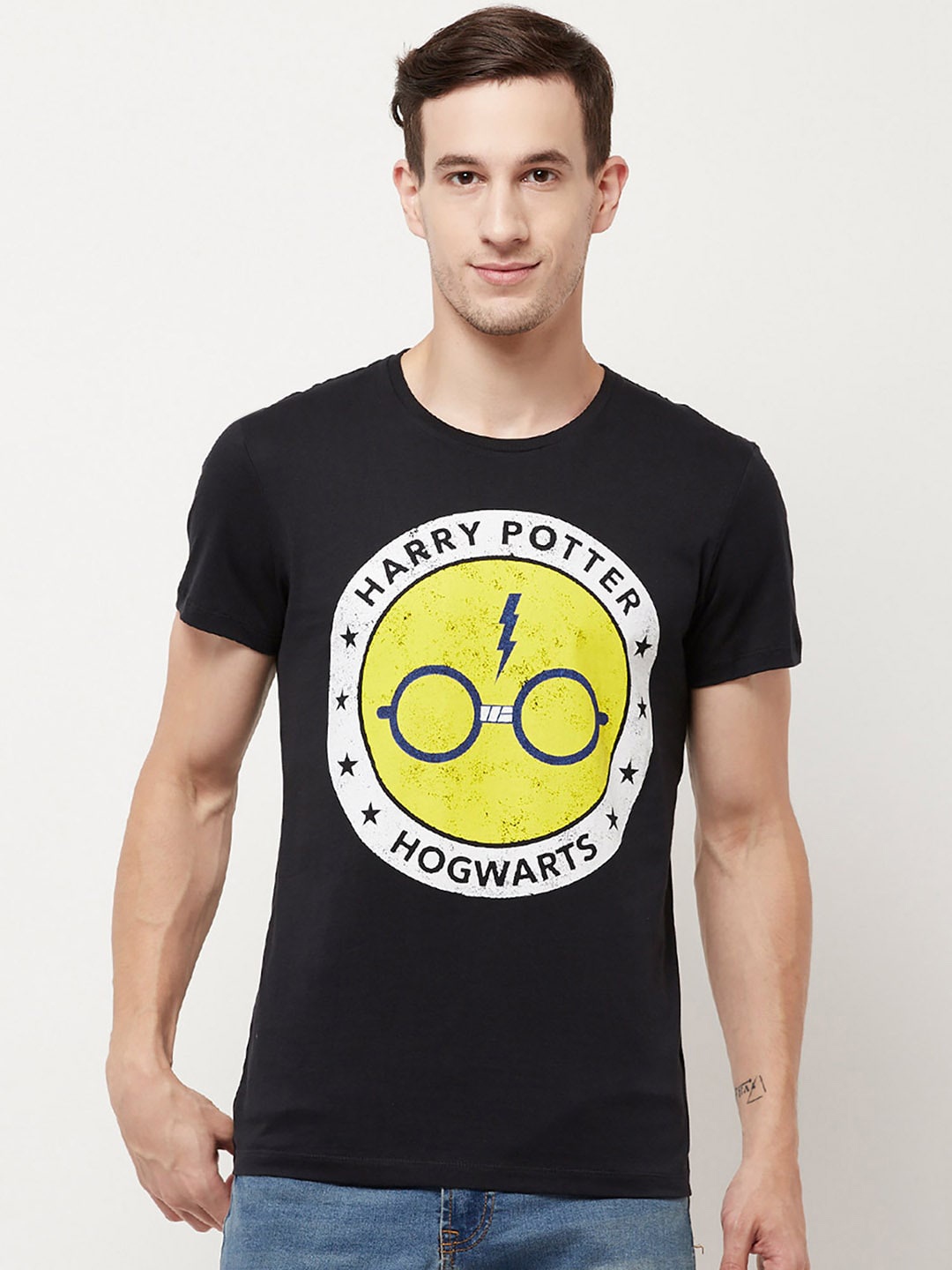 

Free Authority Men Black & Yellow Harry Potter Printed T-shirt