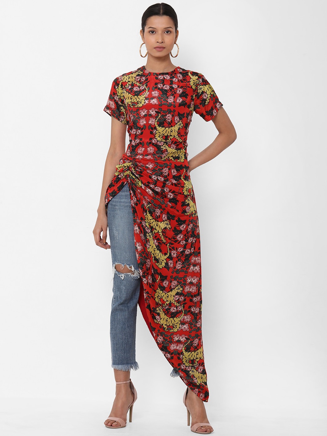 

Masaba Red Floral Printed Pure Silk Maxi Longline Top