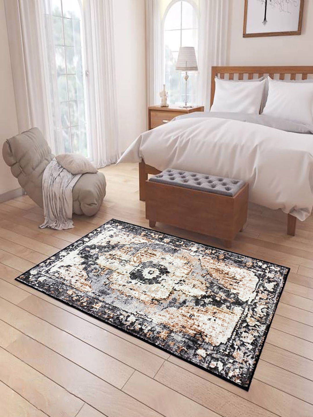 Status Black & White Abstract Printed Anti-Skid Rectangular Carpet