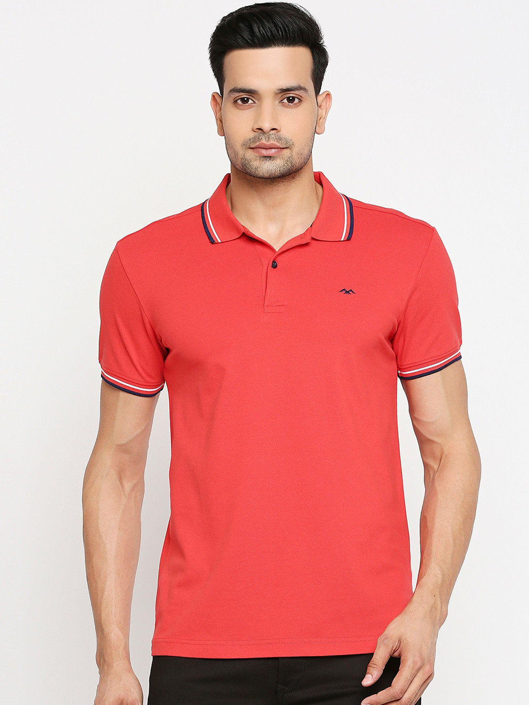 

Mufti Men Red Solid Polo Collar T-shirt