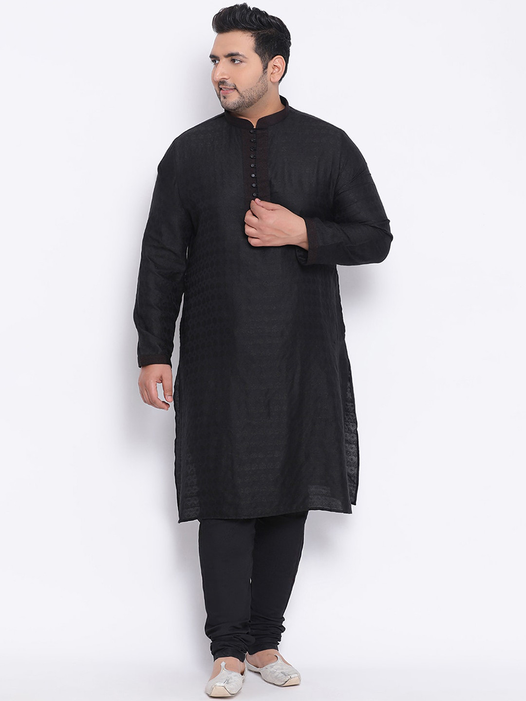 

KISAH PLUS Men Plus Size Black Jacquard Design Kurta with Churidar