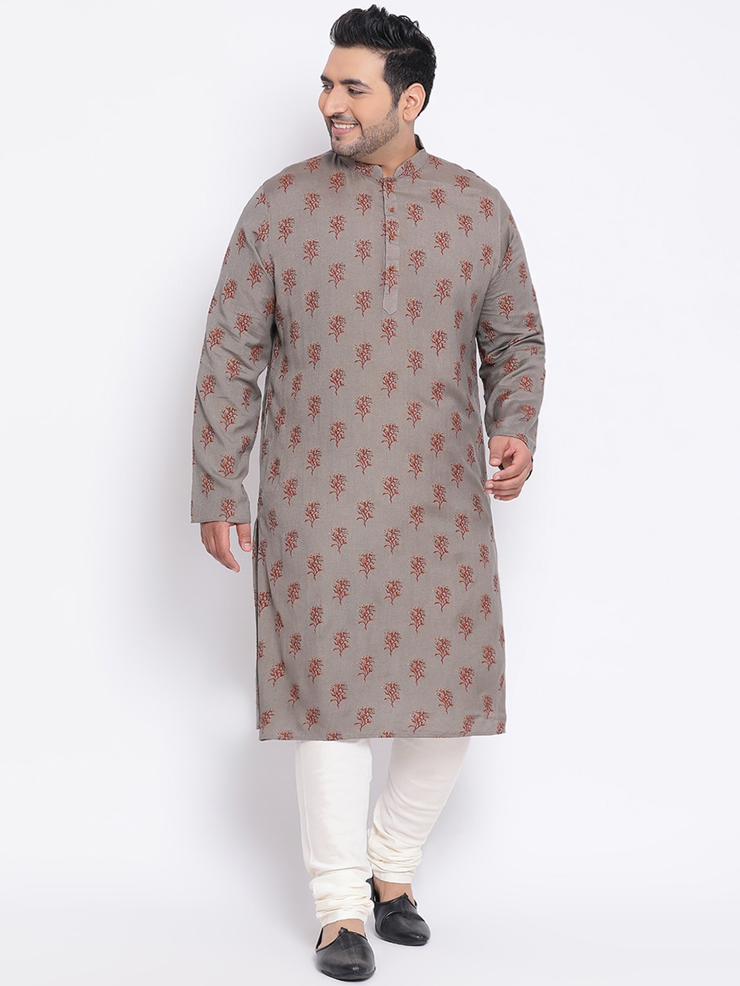 

KISAH PLUS Men Grey & Cream-Coloured Woven Design Kurta with Pyjamas