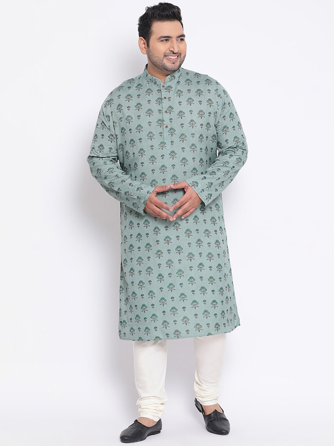 

KISAH PLUS Men Plus Size Grey & Off White Printed Kurta with Churidar